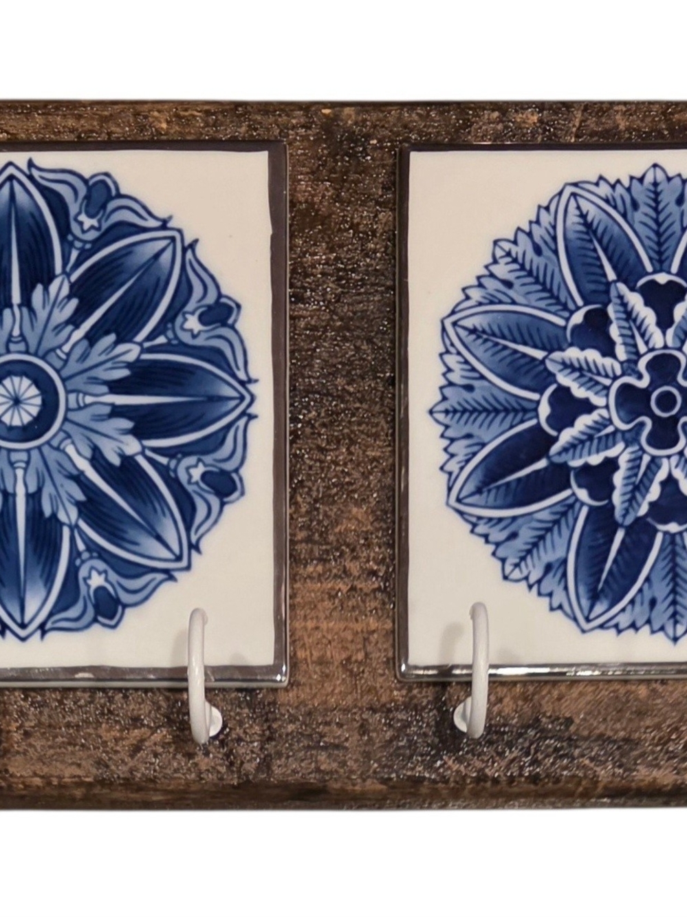 Blue Tile Keys Holder